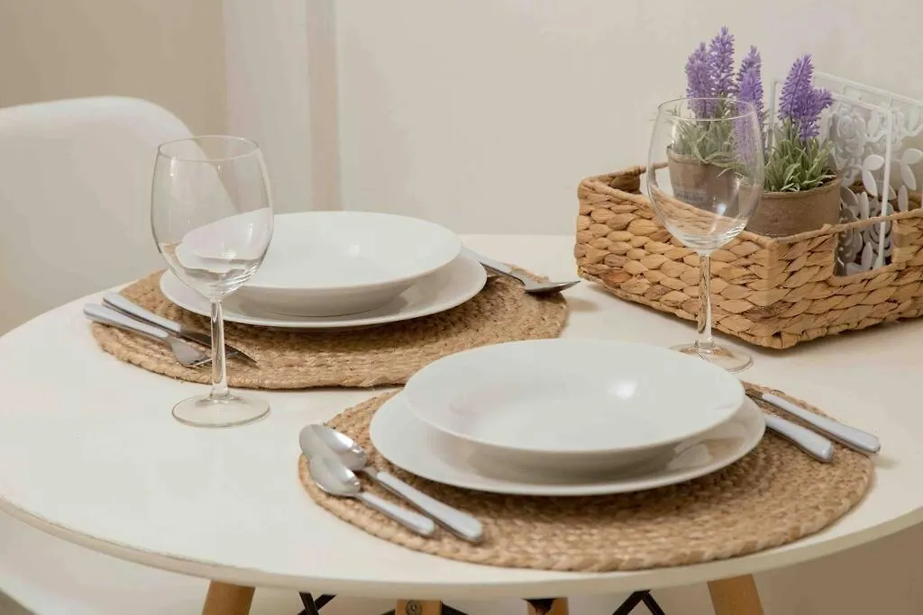 Simplicity Big Apartment Selanik